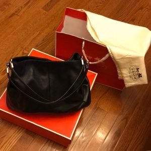 Authentic Coach Madison Phoebe shoulder bag